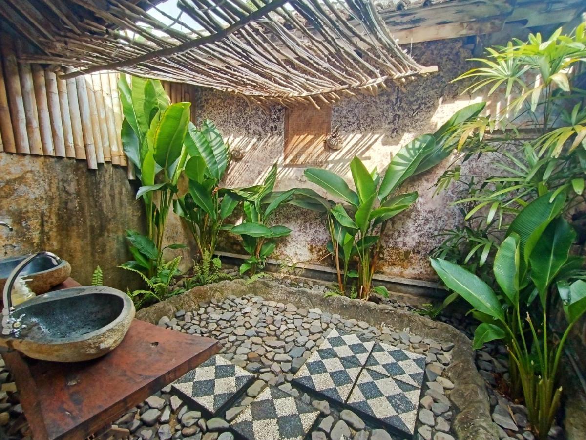 Funky Place Lovina Exterior foto